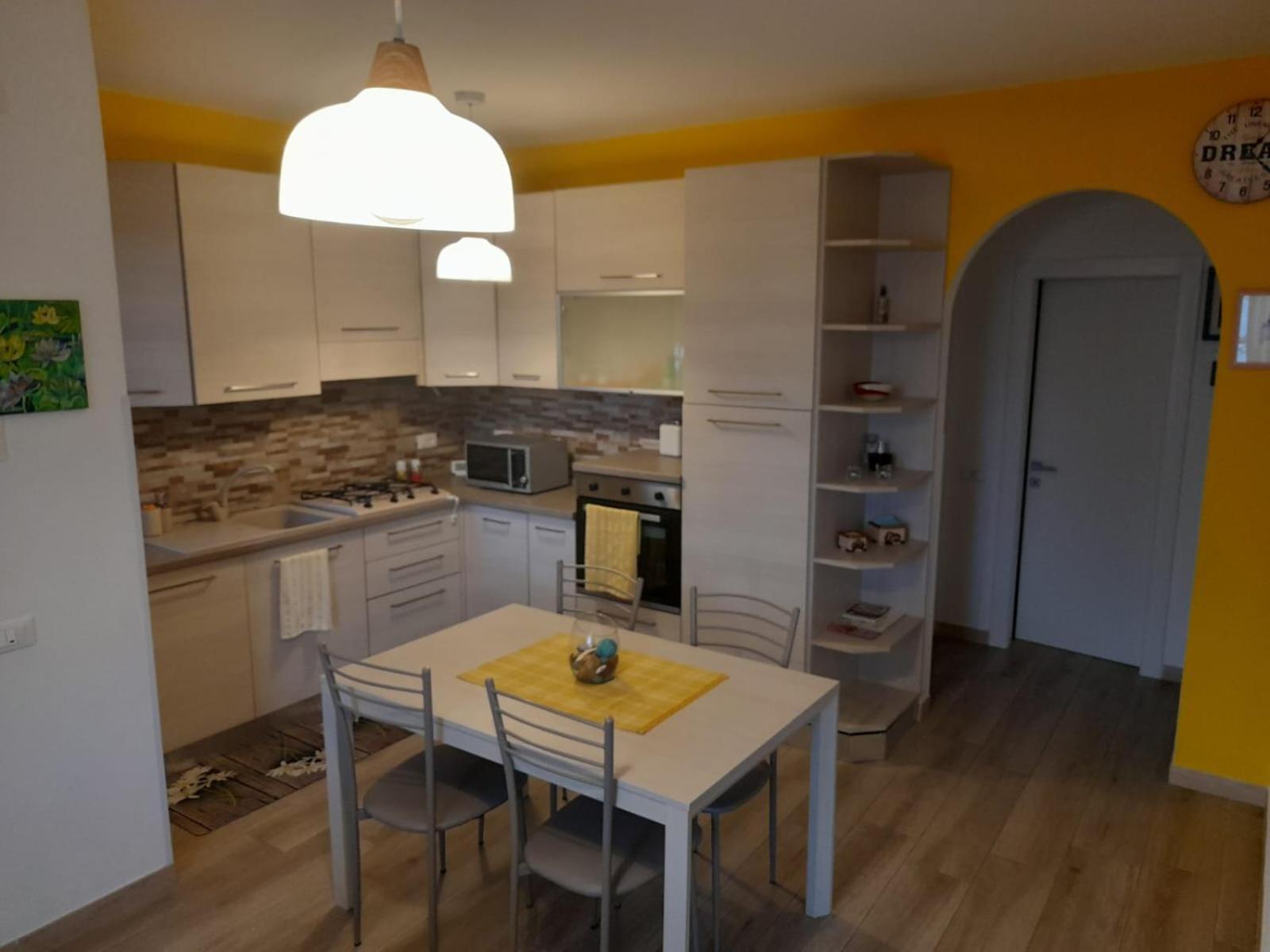 Citrus Apartment Brenzone ภายนอก รูปภาพ